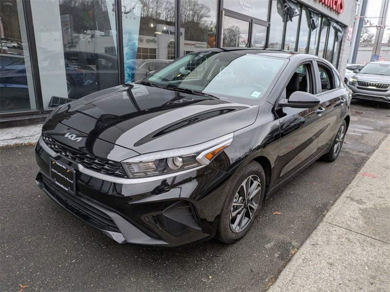 Certified 2024 Kia Forte LXS image 1