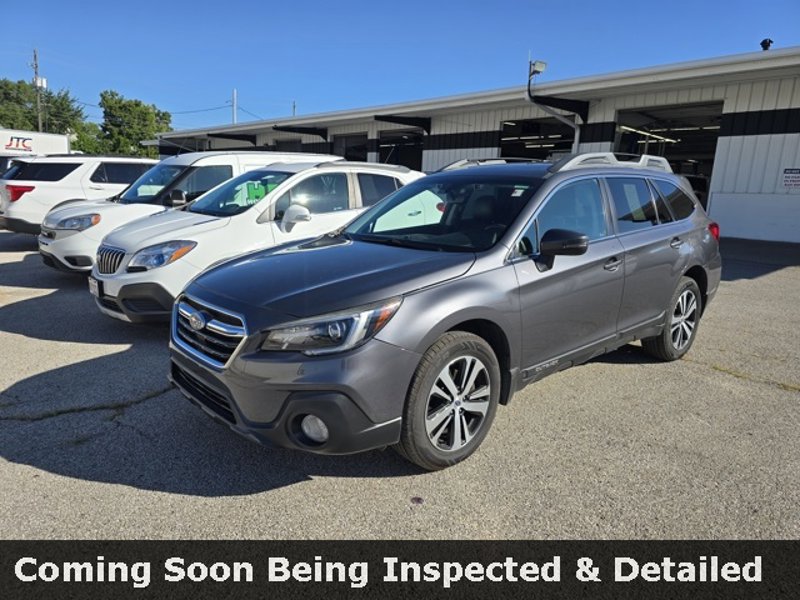 Used 2018 Subaru Outback 2.5i Limited image 1