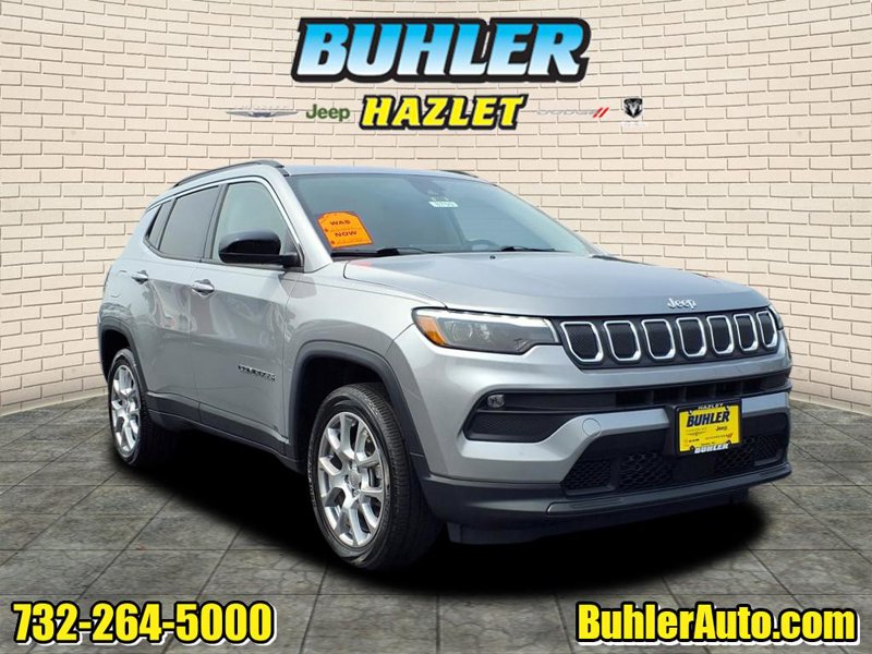 Certified 2022 Jeep Compass Latitude w/ Sun and Sound Group image 1