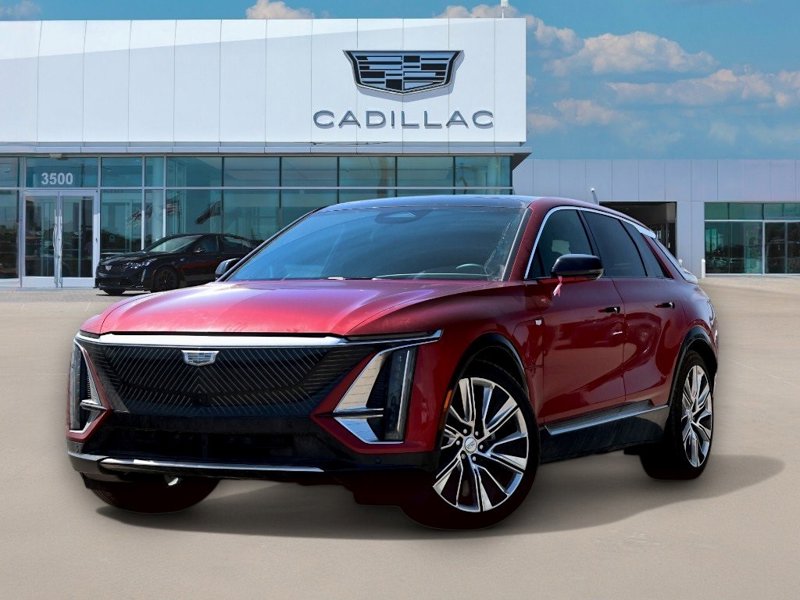 Certified 2024 Cadillac Lyriq Luxury image 1