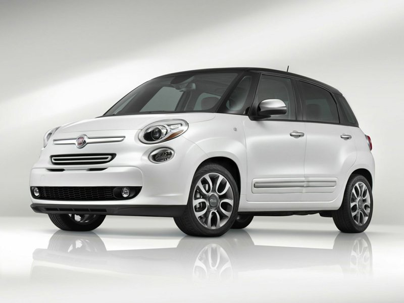 Used 2014 FIAT 500L Lounge image 1