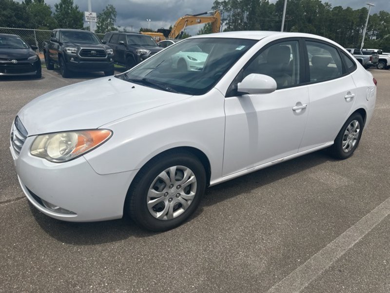 Used 2010 Hyundai Elantra GLS image 1