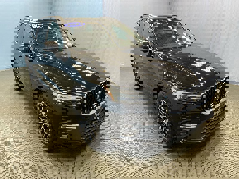 Certified 2023 Volvo XC60 B5 Core w/ Climate Package image 1