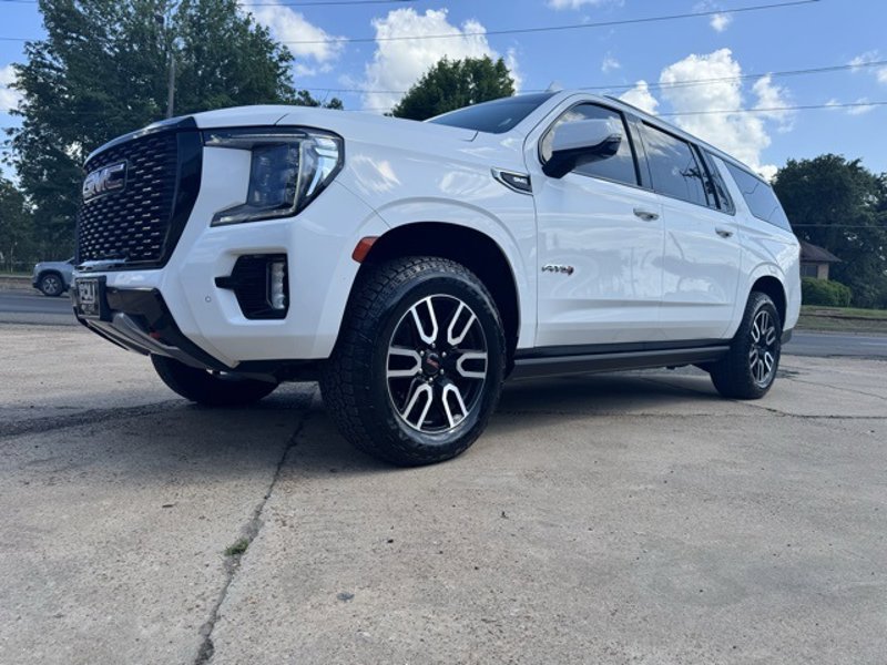 Certified 2021 GMC Yukon XL AT4 w/ AT4 Premium Plus Package image 1