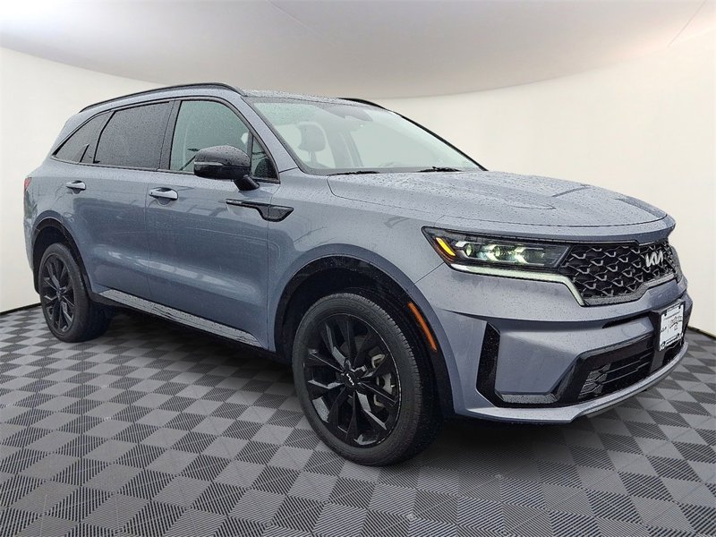 Certified 2022 Kia Sorento SX image 1