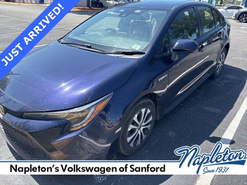 Used 2021 Toyota Corolla LE image 1