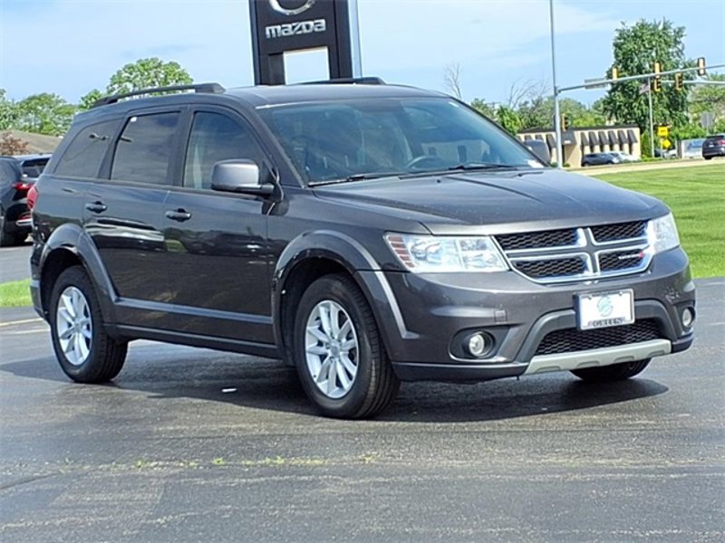 Used 2017 Dodge Journey SXT w/ Comfort/Convenience Group image 1