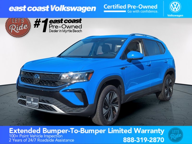 Certified 2024 Volkswagen Taos SE image 1