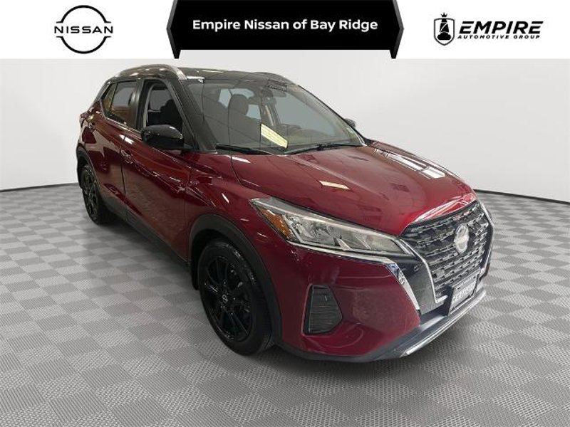 Certified 2023 Nissan Kicks SV image 1