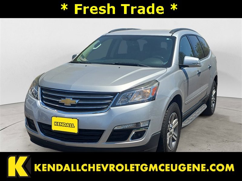 Used 2017 Chevrolet Traverse LT image 1