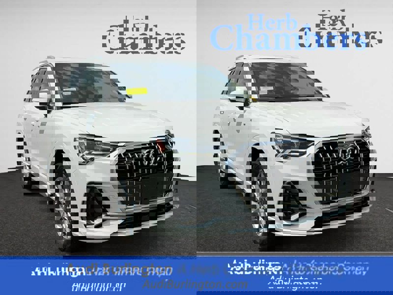 Certified 2024 Audi Q3 2.0T Premium Plus image 1