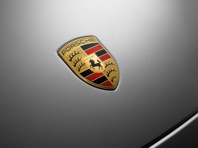 Certified 2018 Porsche Panamera 4S image 1
