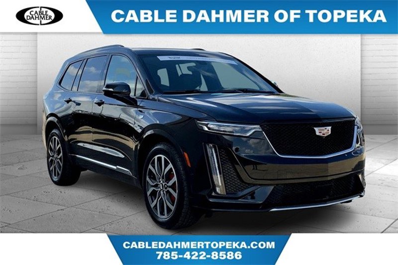 Certified 2024 Cadillac XT6 Sport w/ Platinum Package image 1