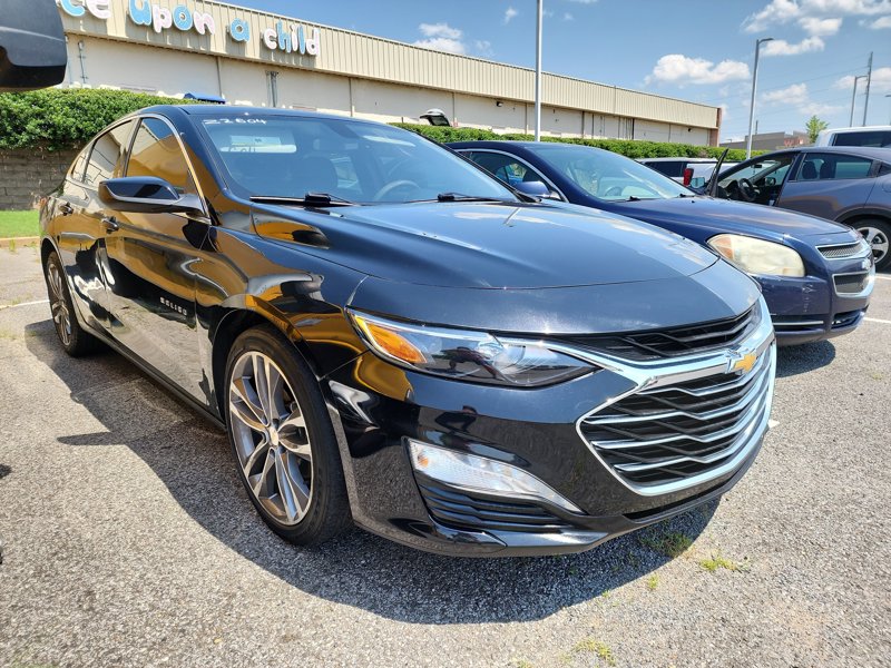 Used 2021 Chevrolet Malibu LT image 1