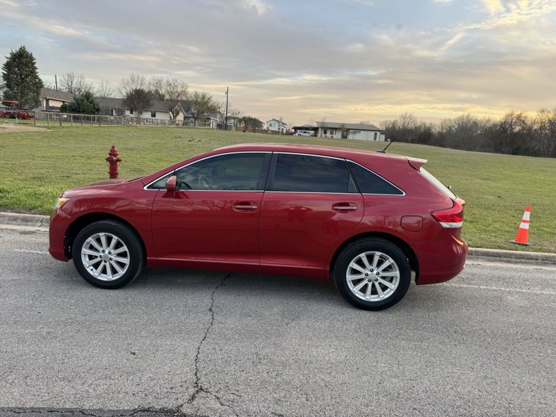 Used 2012 Toyota Venza image 1