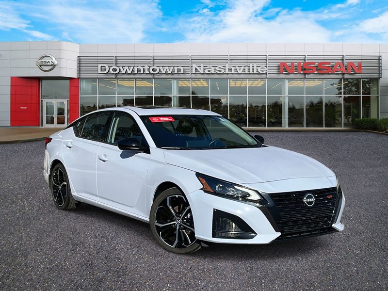 Certified 2024 Nissan Altima 2.5 SR w/ SR Premium Package image 1