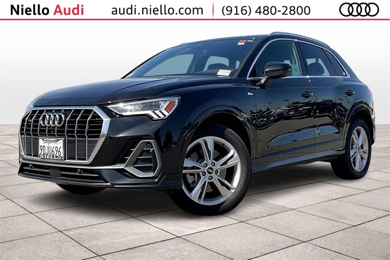 Certified 2023 Audi Q3 2.0T Premium Plus image 1