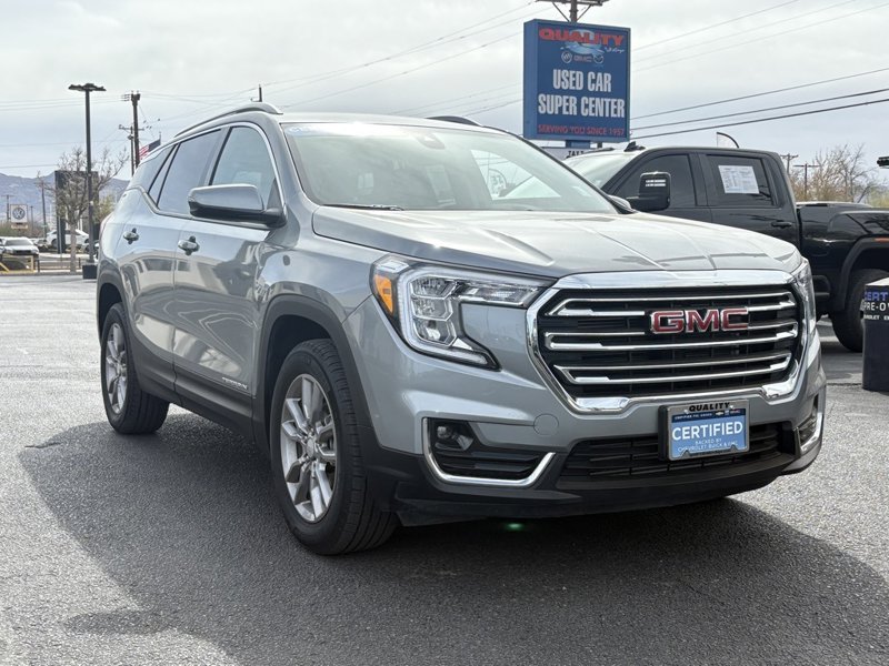 Certified 2024 GMC Terrain SLT image 1