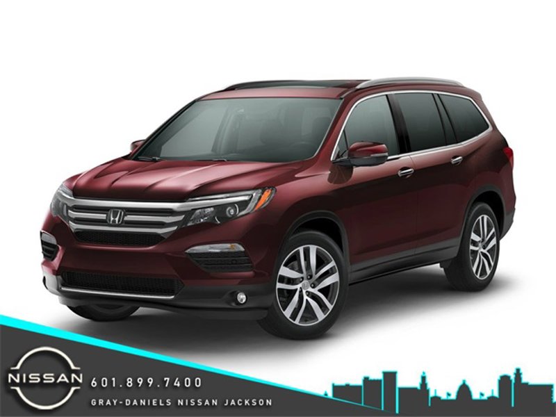 Used 2018 Honda Pilot Touring image 1