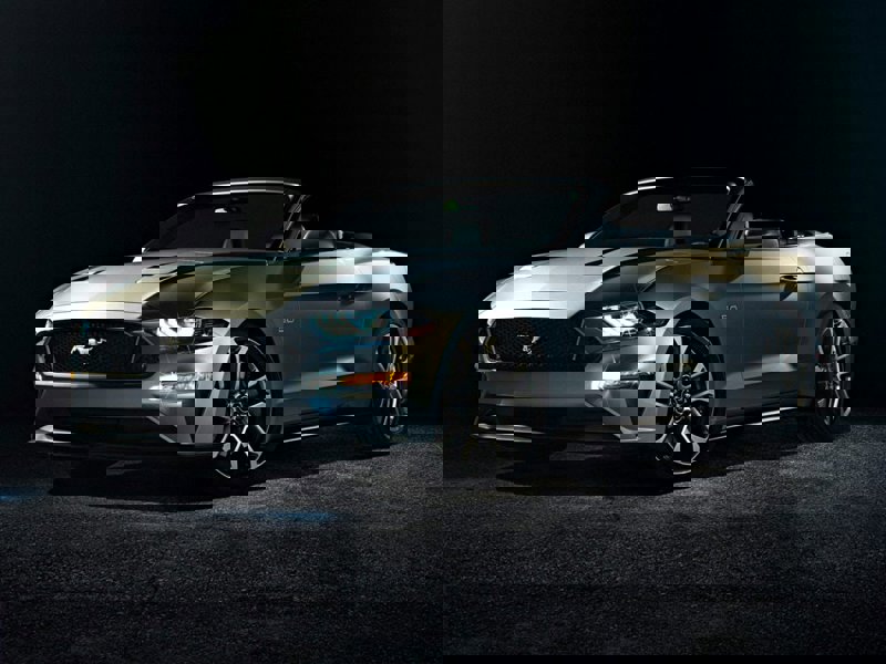 Used 2020 Ford Mustang Premium image 1