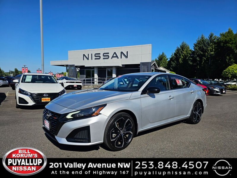 Certified 2023 Nissan Altima 2.5 SR w/ SR Premium Package image 1