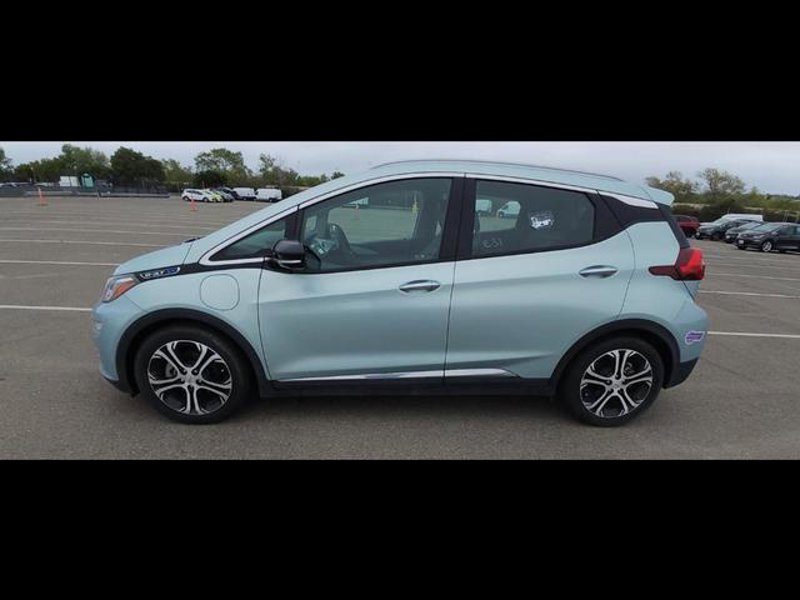 Used 2019 Chevrolet Bolt Premier w/ Infotainment Package image 1