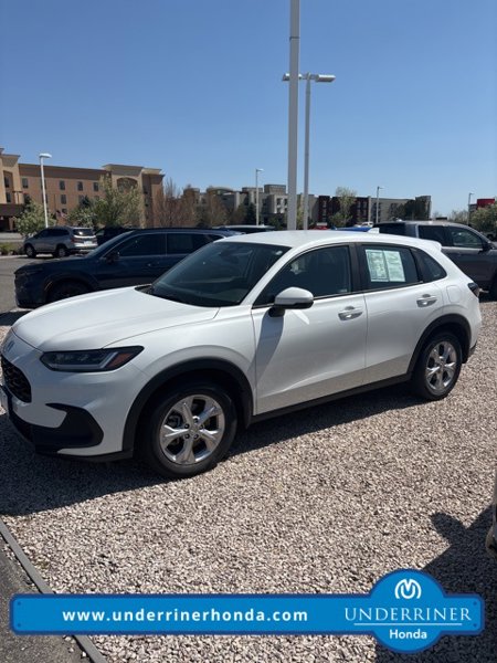 Used 2023 Honda HR-V LX image 1