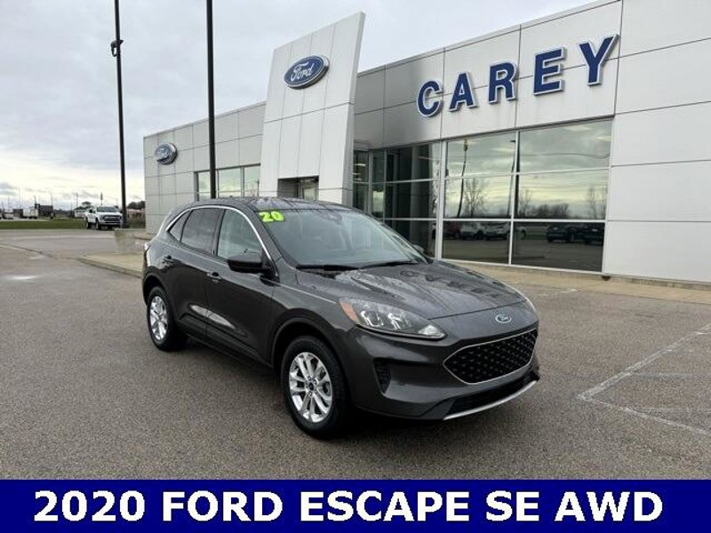 Used 2020 Ford Escape SE image 1