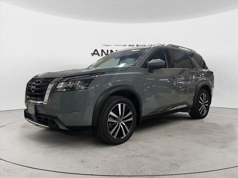 Certified 2024 Nissan Pathfinder Platinum w/ Cargo Package image 1