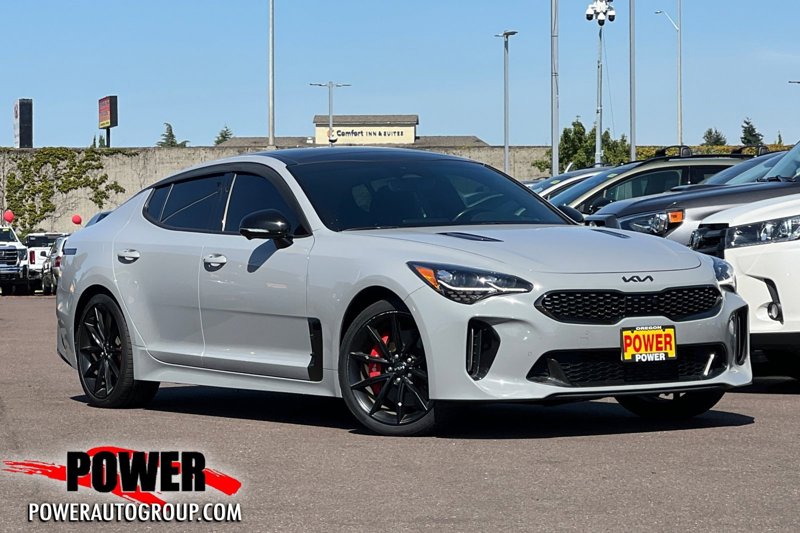 Certified 2023 Kia Stinger GT2 image 1
