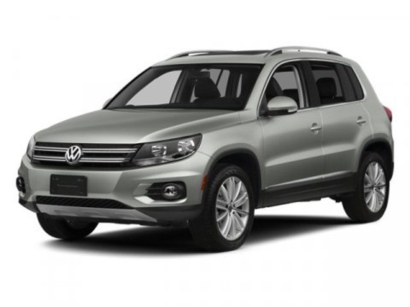 Used 2014 Volkswagen Tiguan S image 1