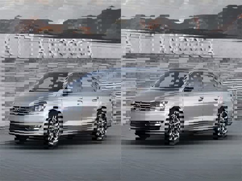 Used 2012 Volkswagen Passat 2.5 SE image 1