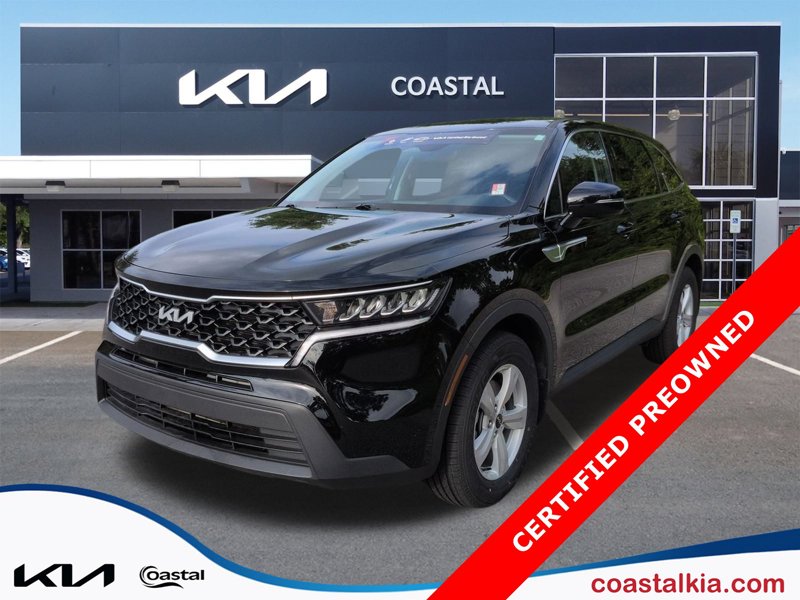 Certified 2022 Kia Sorento LX image 1