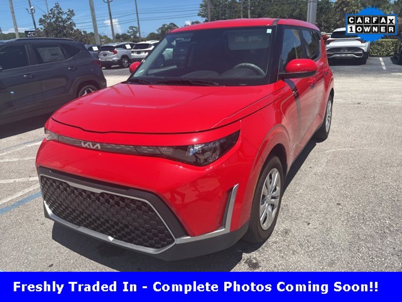 Certified 2024 Kia Soul LX image 1