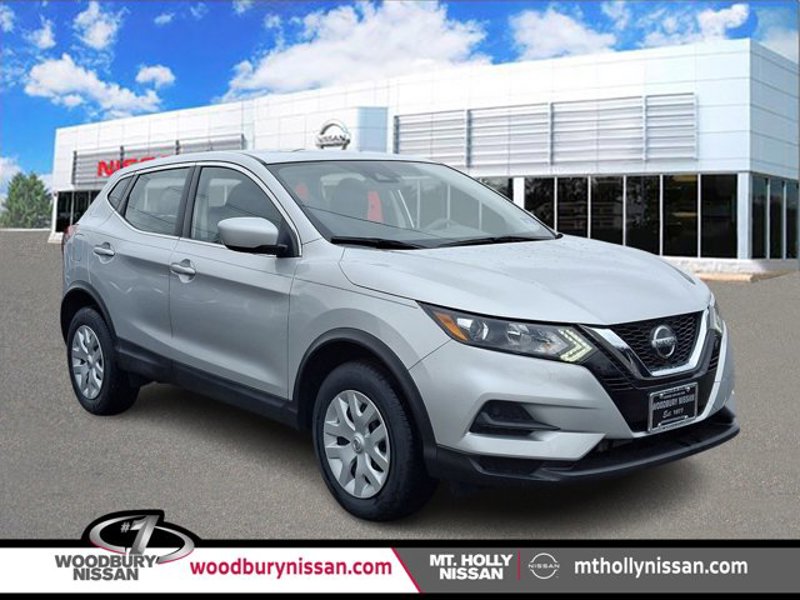 Certified 2020 Nissan Rogue Sport S image 1