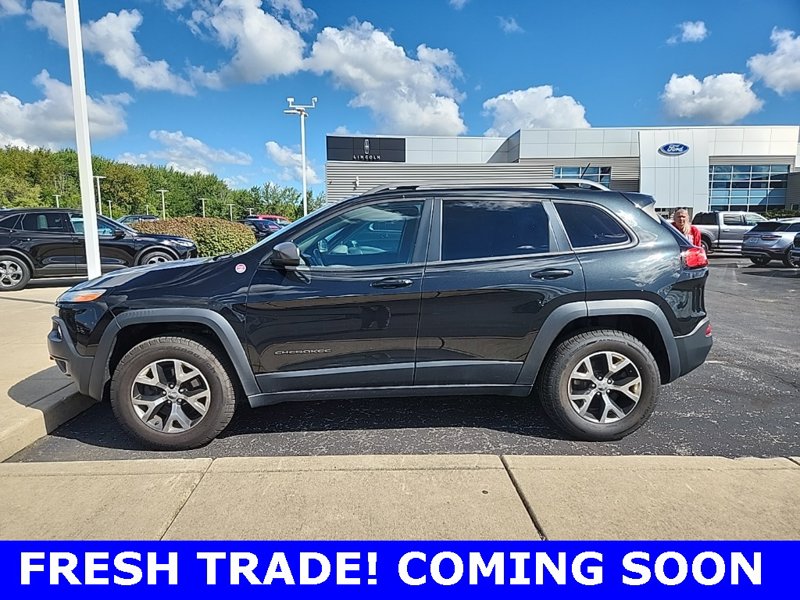 Used 2015 Jeep Cherokee Trailhawk w/ Comfort/Convenience Group image 1