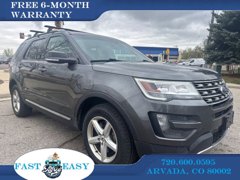 Used 2016 Ford Explorer XLT w/ Equipment Group 202A image 1
