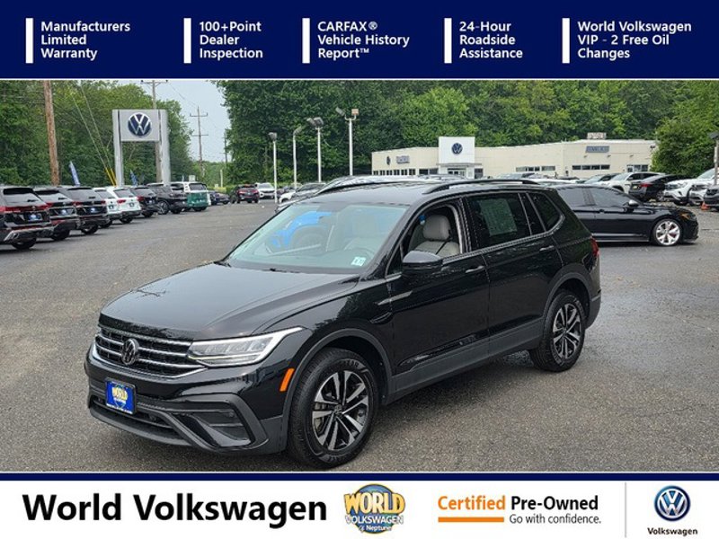 Certified 2022 Volkswagen Tiguan S image 1