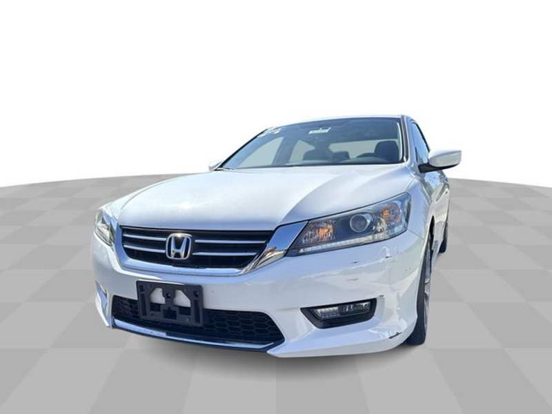 Used 2015 Honda Accord Sport image 1