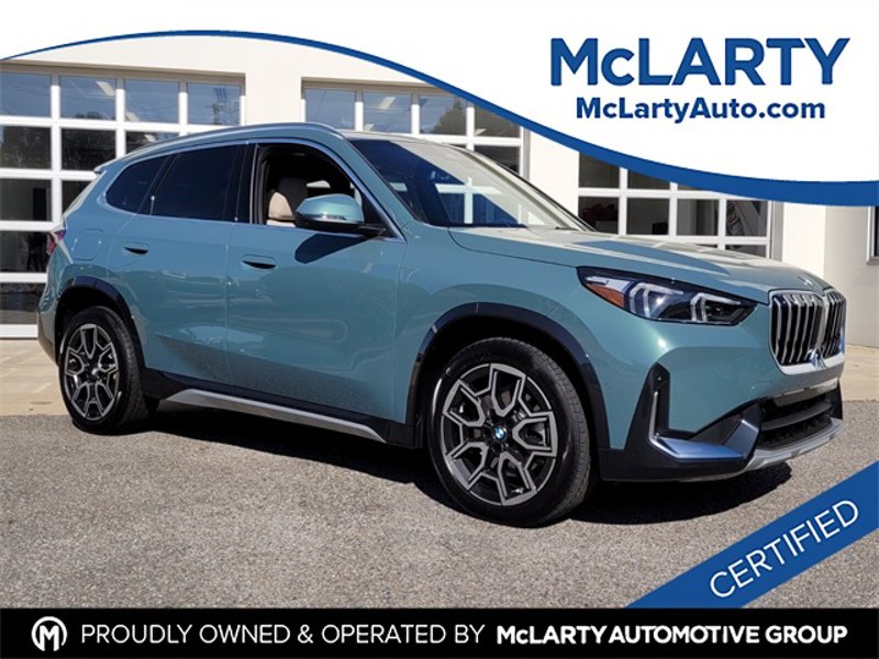 Certified 2025 BMW X1 xDrive28i w/ Technology Package image 1