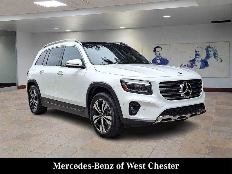 Certified 2025 Mercedes-Benz GLB 250 4MATIC image 1