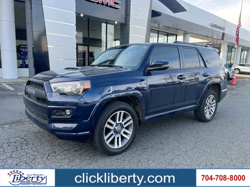 Used 2022 Toyota 4Runner TRD Sport image 1
