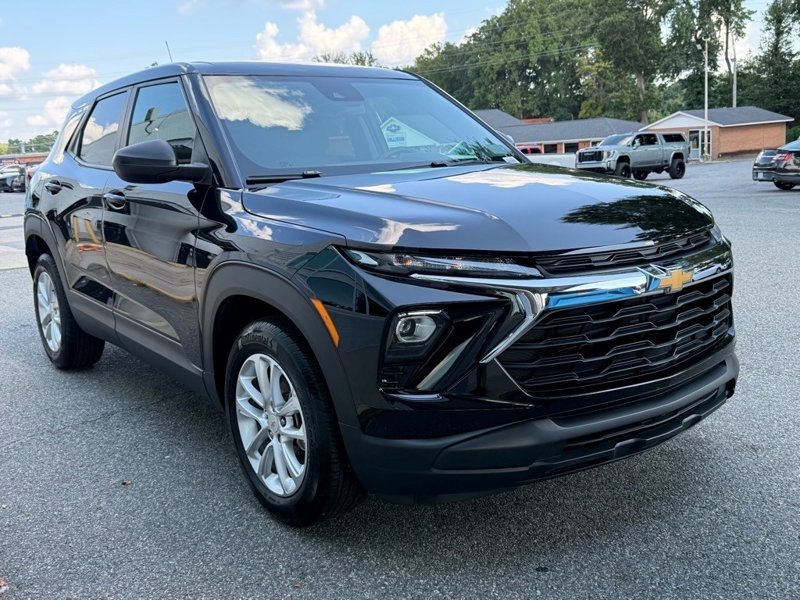 Certified 2024 Chevrolet TrailBlazer LS w/ LS Convenience Package image 1