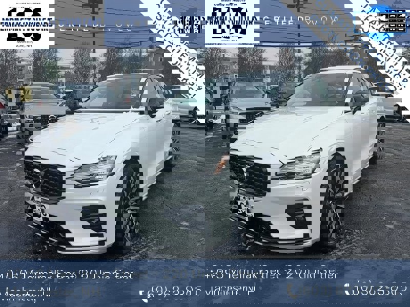 Certified 2022 Volvo S60 B5 Momentum w/ Premium Package image 1