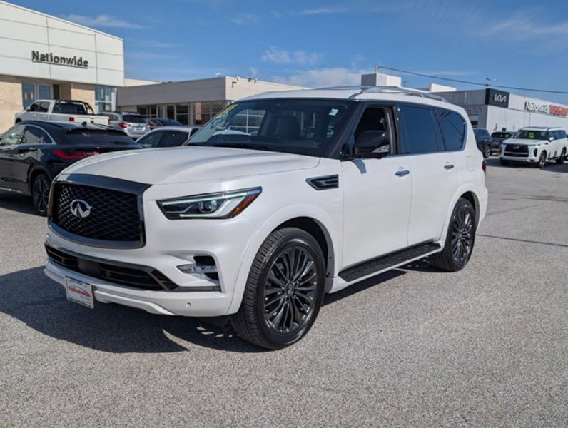 Certified 2023 INFINITI QX80 Premium Select w/ All-Season Package image 1