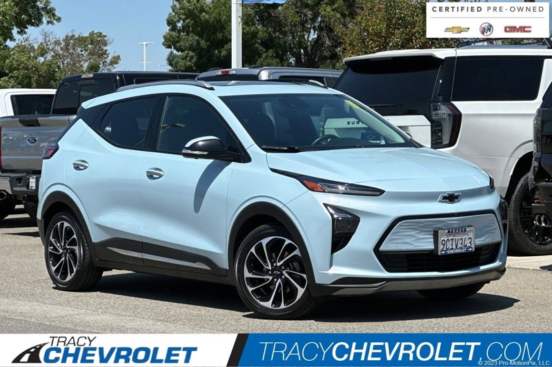 Certified 2022 Chevrolet Bolt EUV Premier w/ Sun & Sound Package image 1
