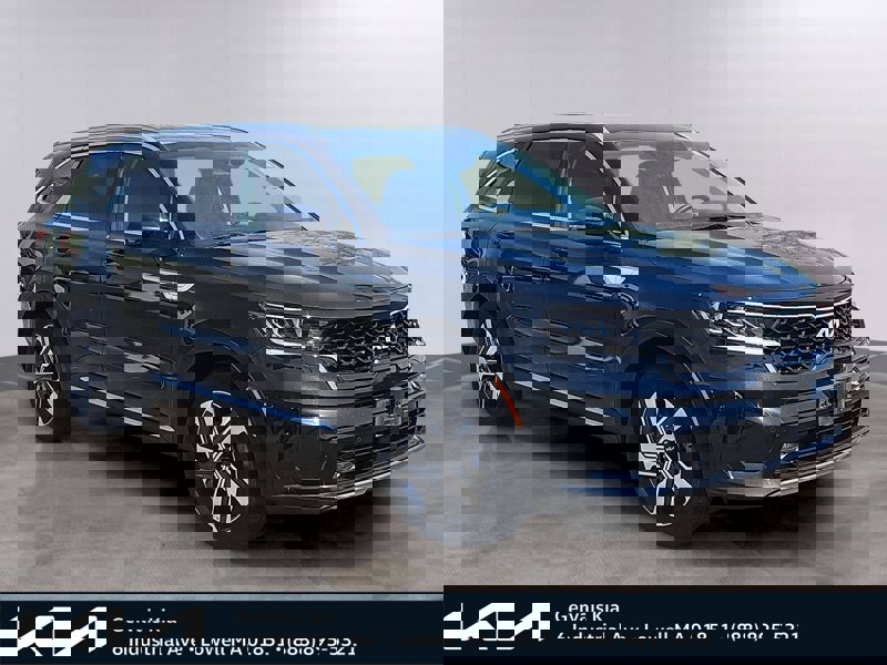 Certified 2023 Kia Sorento EX image 1