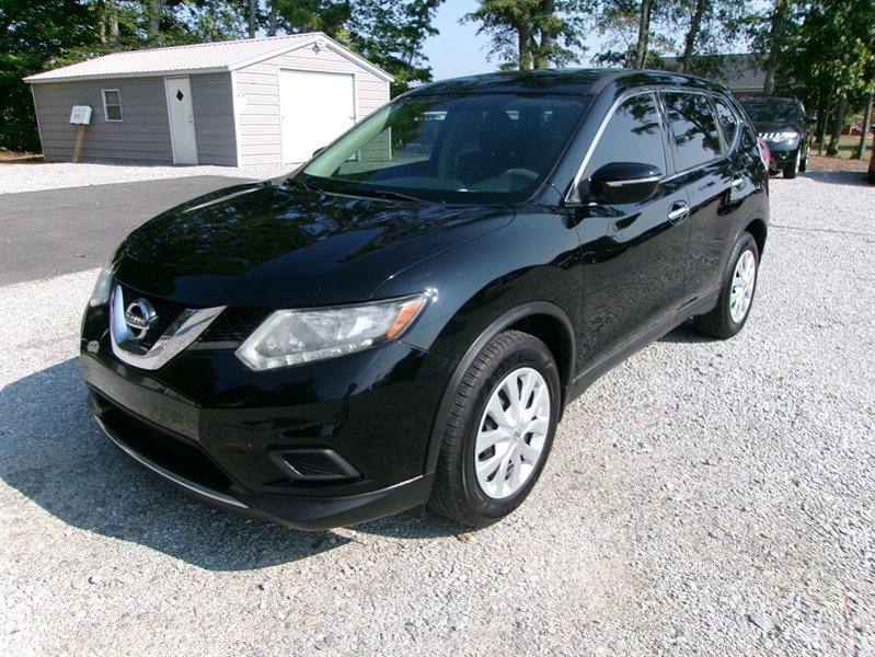 Used 2015 Nissan Rogue S image 1