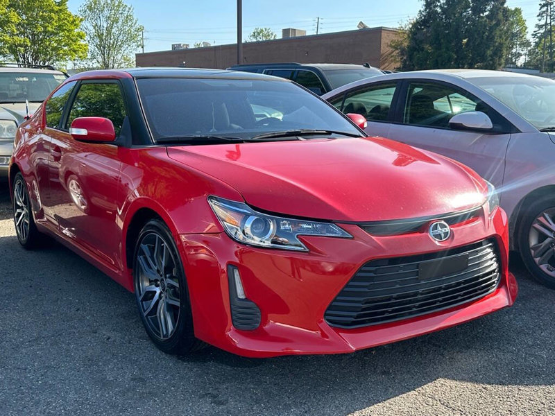 Used 2014 Scion tC image 1
