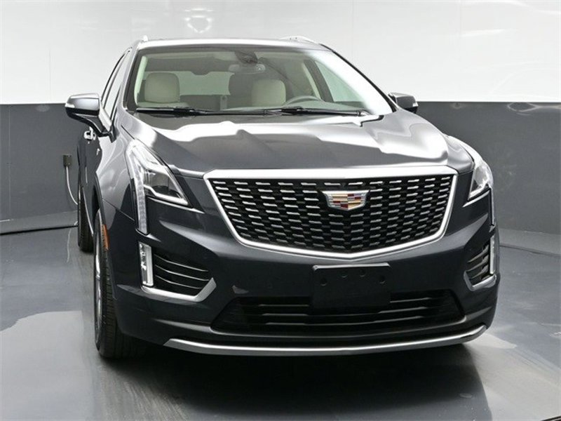 Certified 2022 Cadillac XT5 Premium Luxury image 1